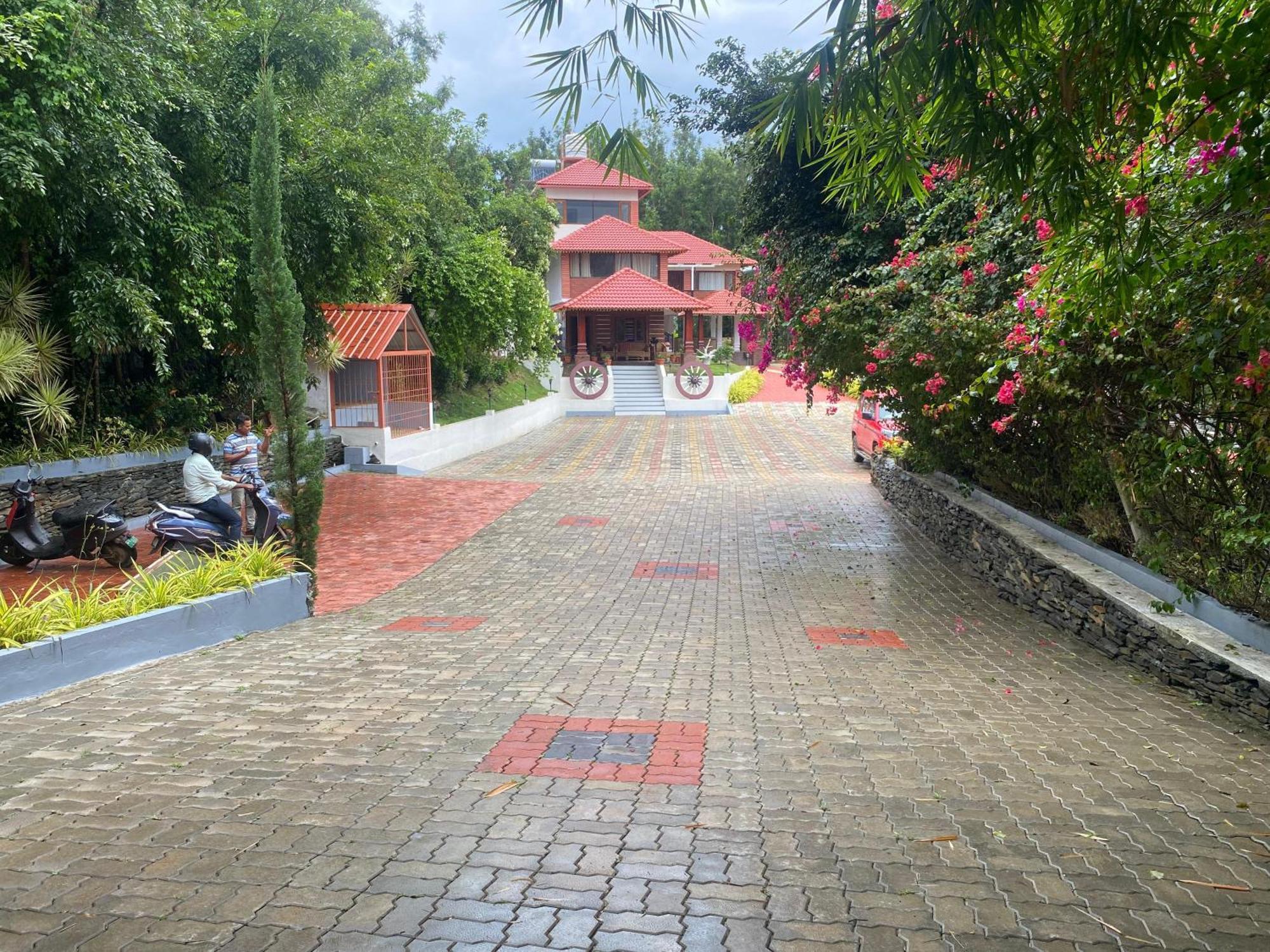Bougain Homestay Chikmagalur